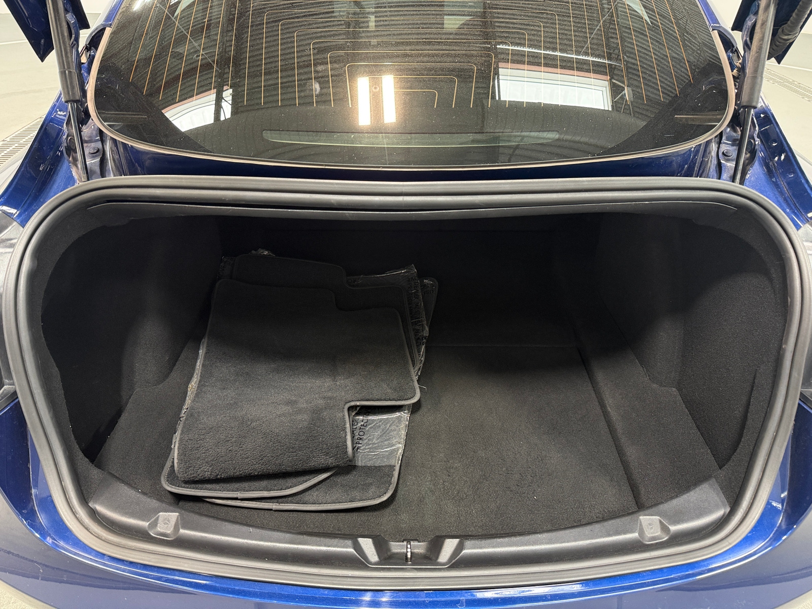 Thumbnail: 2018 Tesla Model 3 - 6