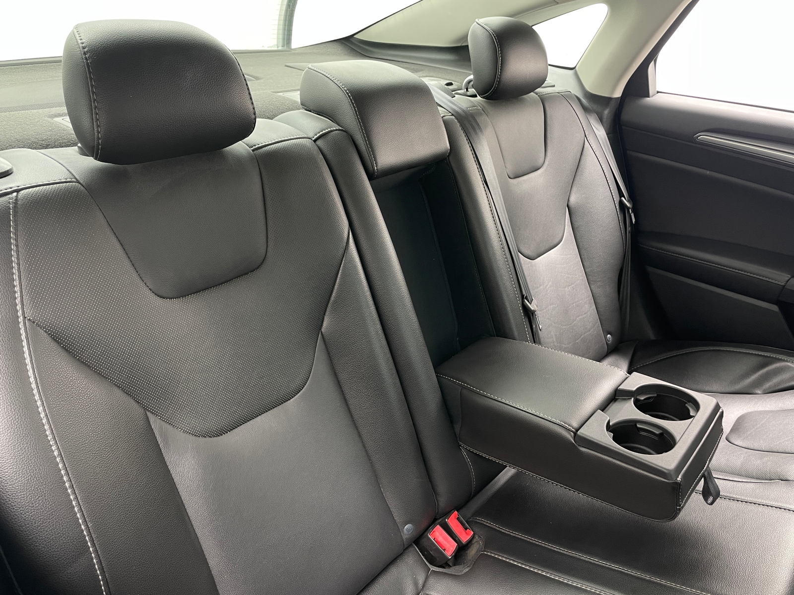 Thumbnail: 2013 Ford Fusion - 5