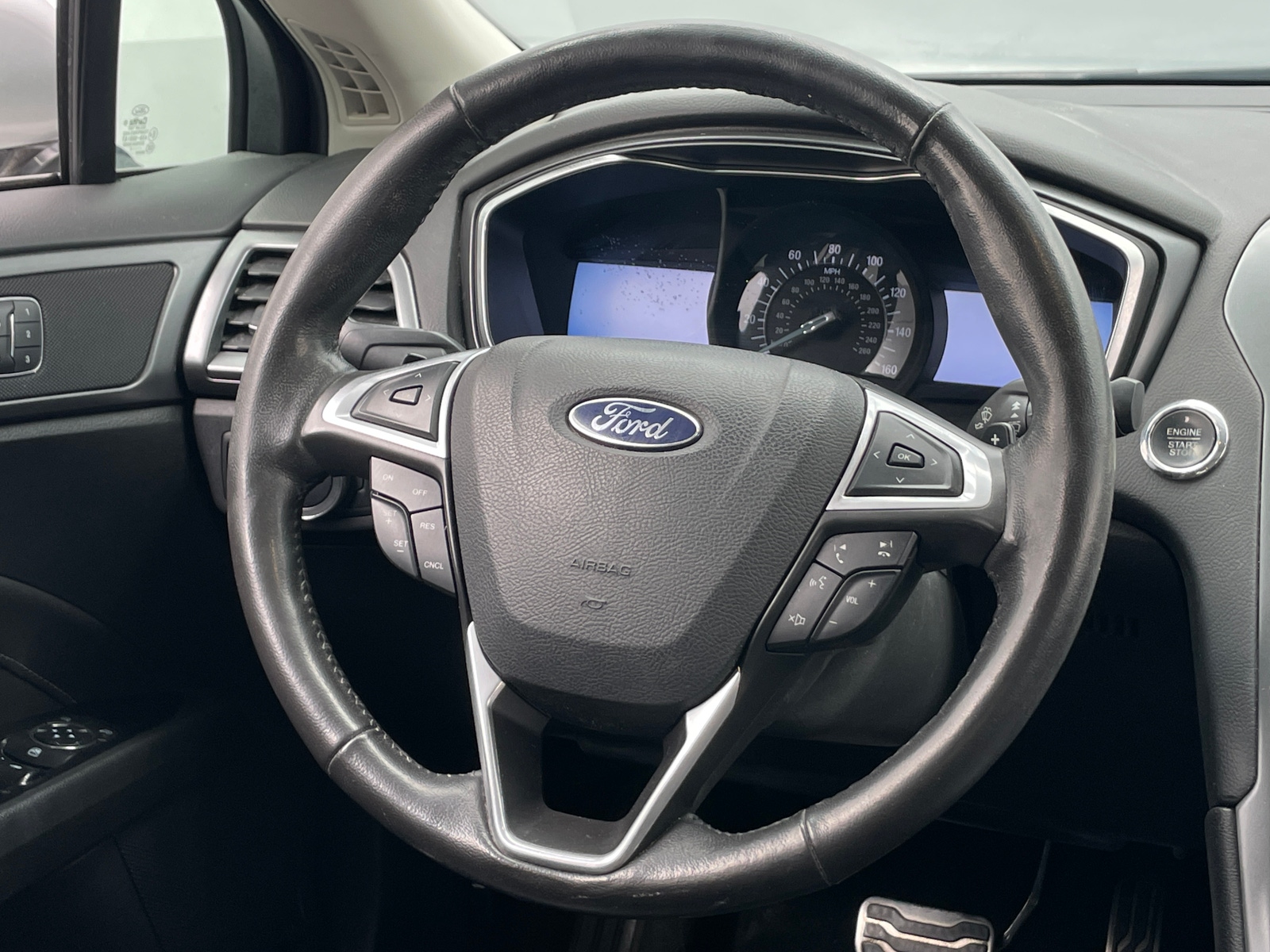 Thumbnail: 2013 Ford Fusion - 4