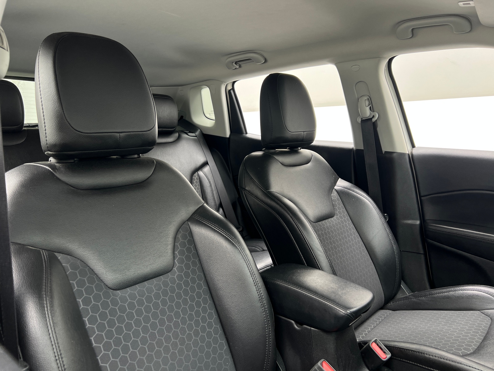 Thumbnail: 2019 Jeep Compass - 2