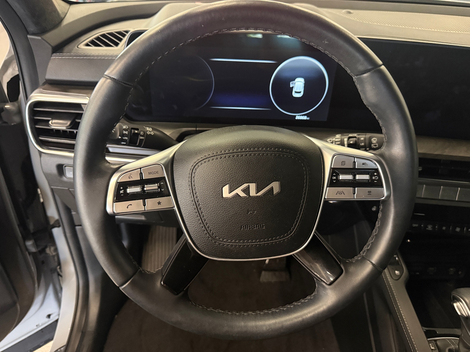 Thumbnail: 2024 Kia Telluride - 4