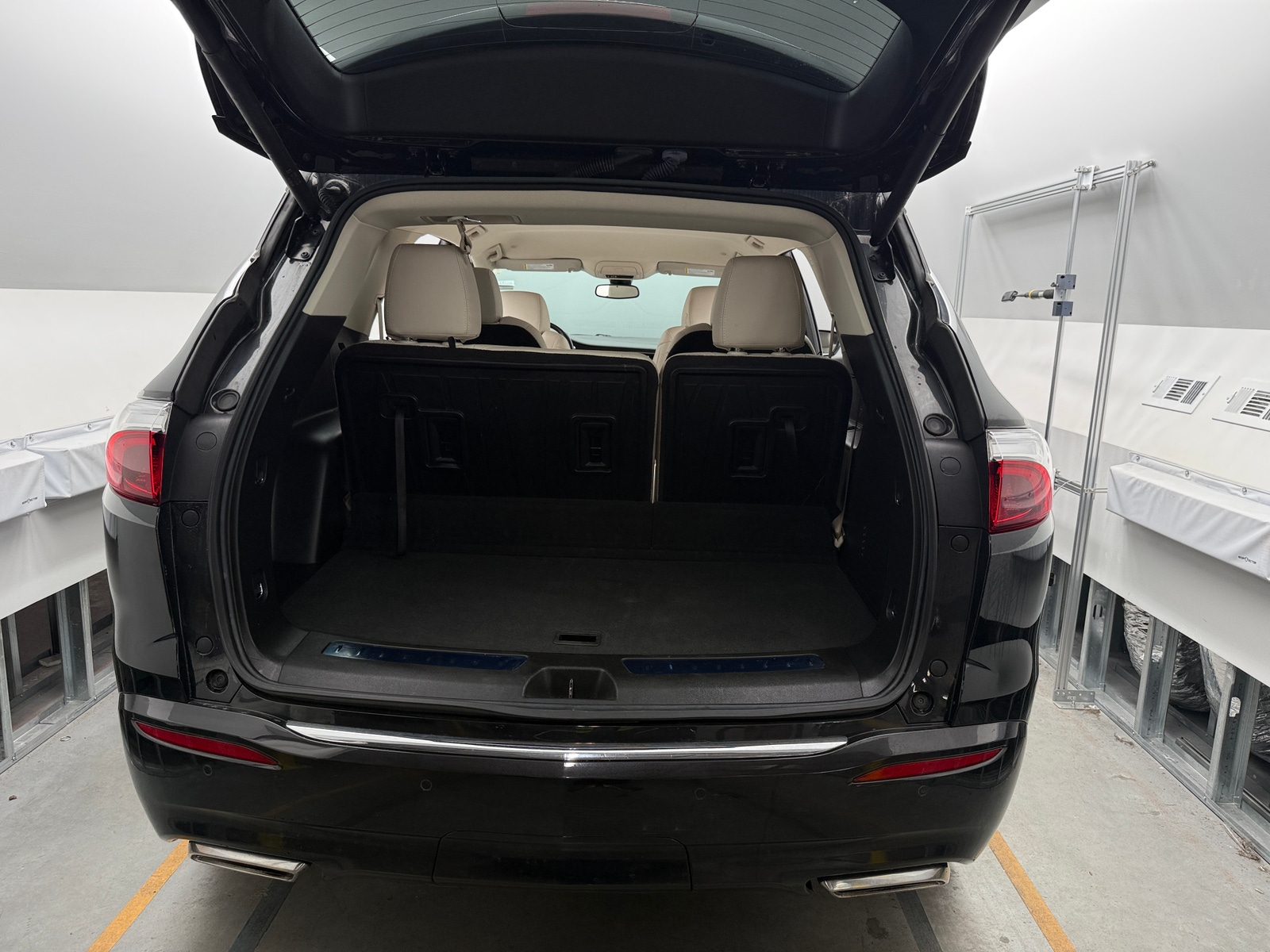 Thumbnail: 2023 Buick Enclave - 6
