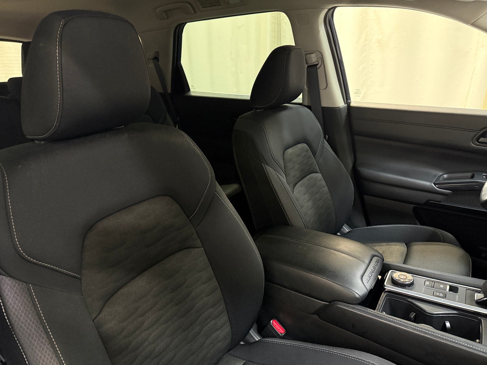 Thumbnail: 2025 Nissan Pathfinder - 2