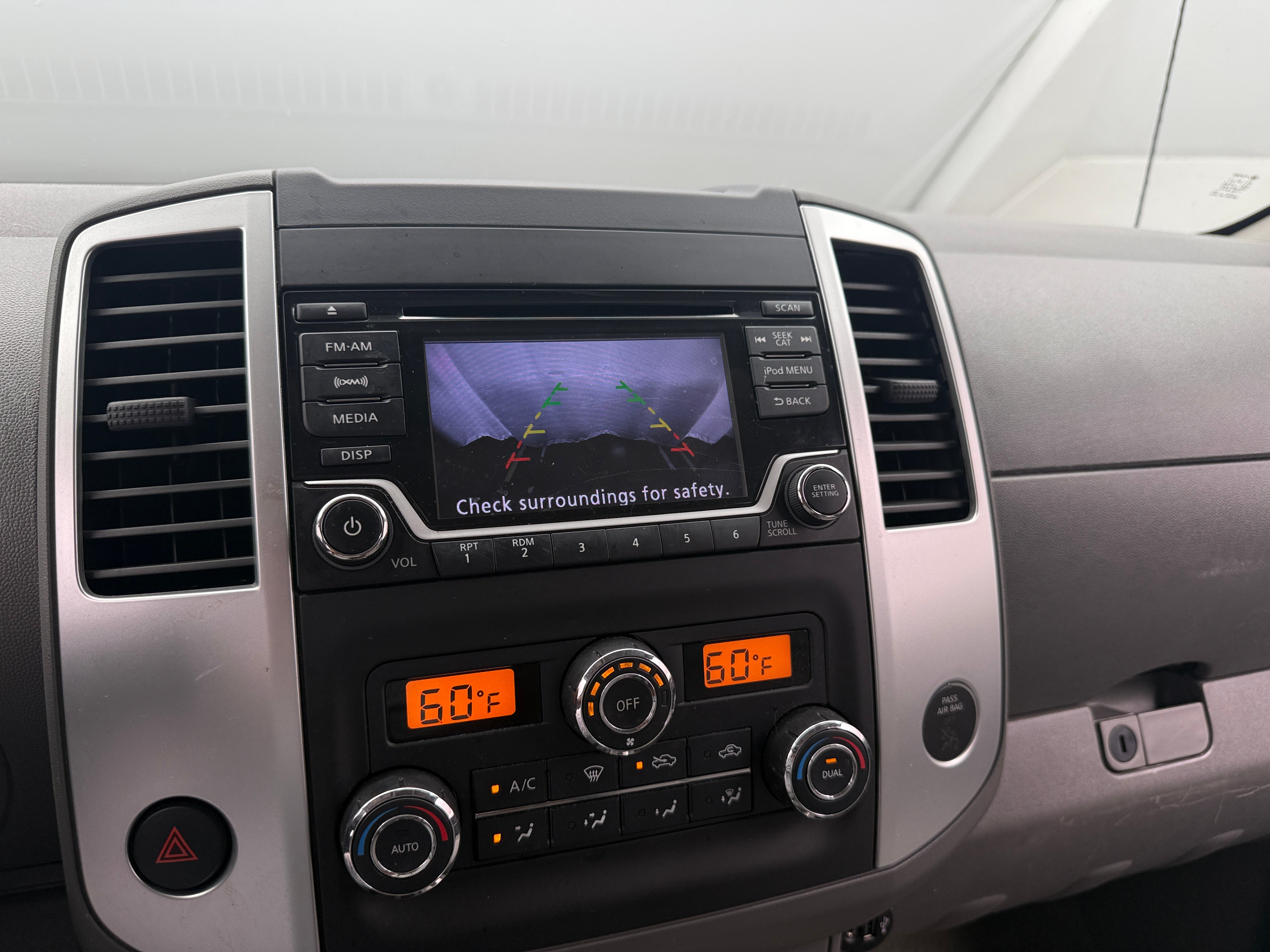 2017 Nissan Frontier SV - Photo 11