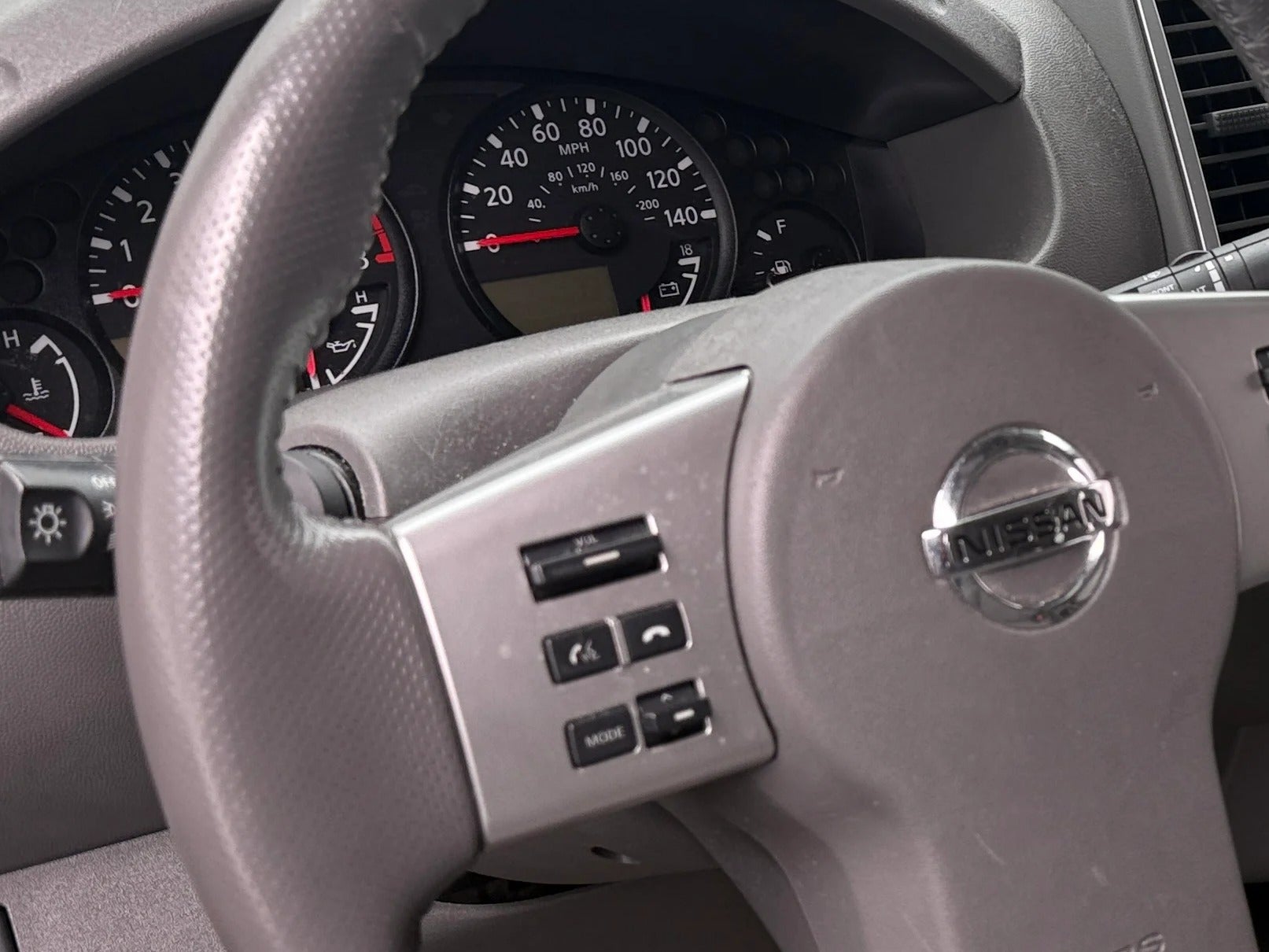 2017 Nissan Frontier SV - Photo 14