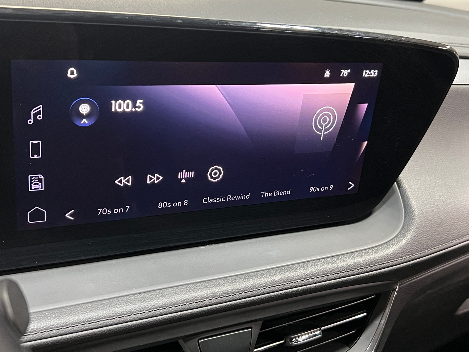 Thumbnail: 2025 Buick Encore GX - 3