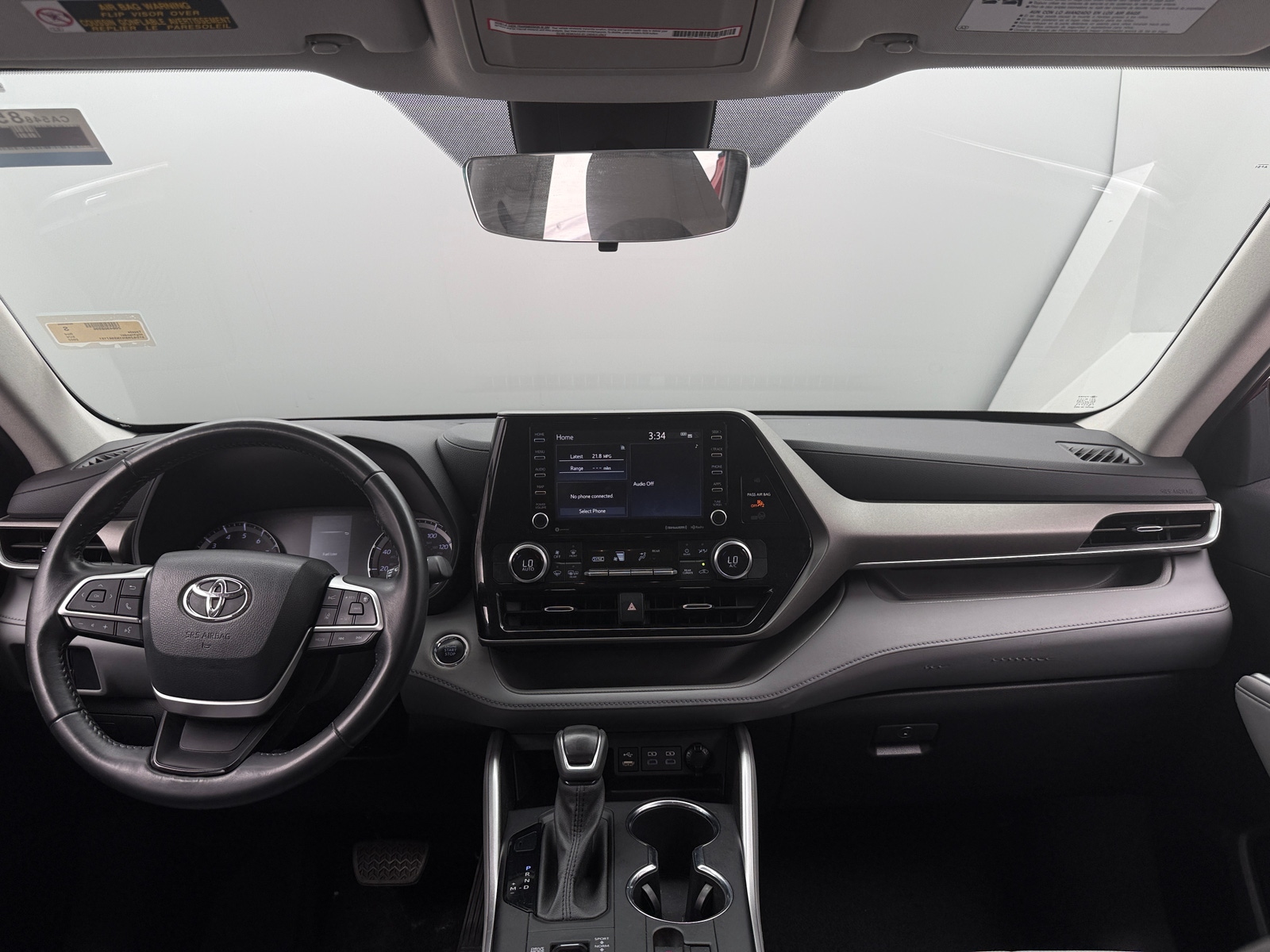 Thumbnail: 2022 Toyota Highlander - 3