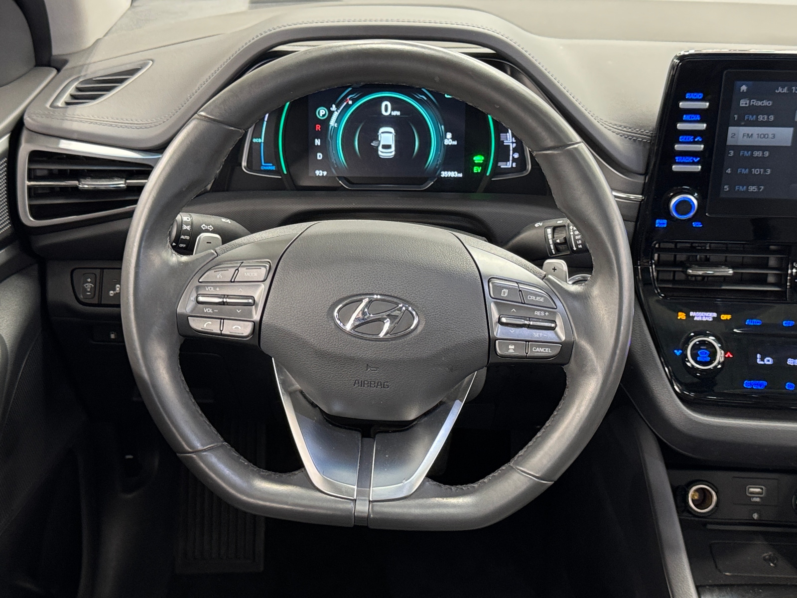 Thumbnail: 2020 Hyundai Ioniq - 5