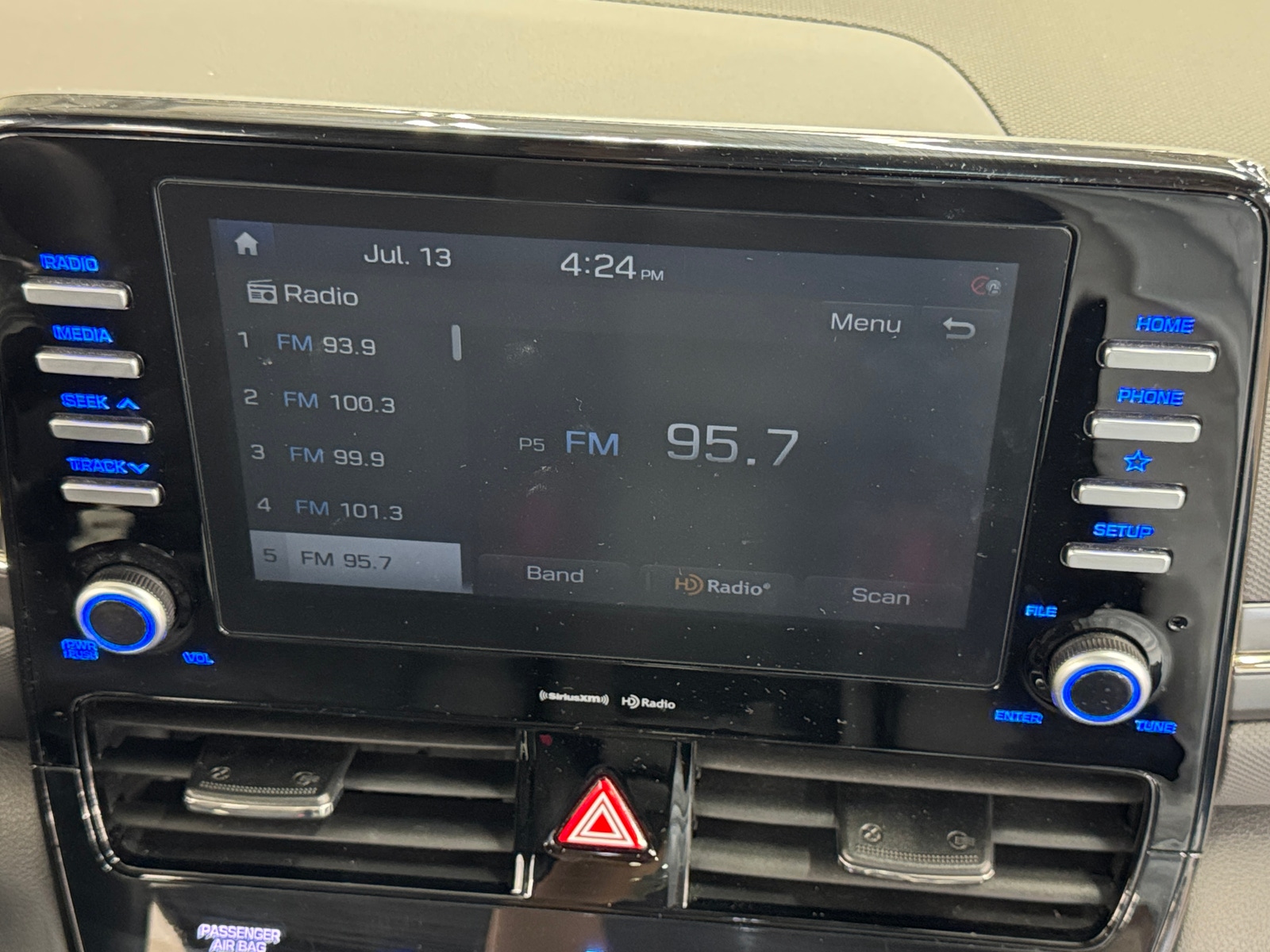 Thumbnail: 2020 Hyundai Ioniq - 4