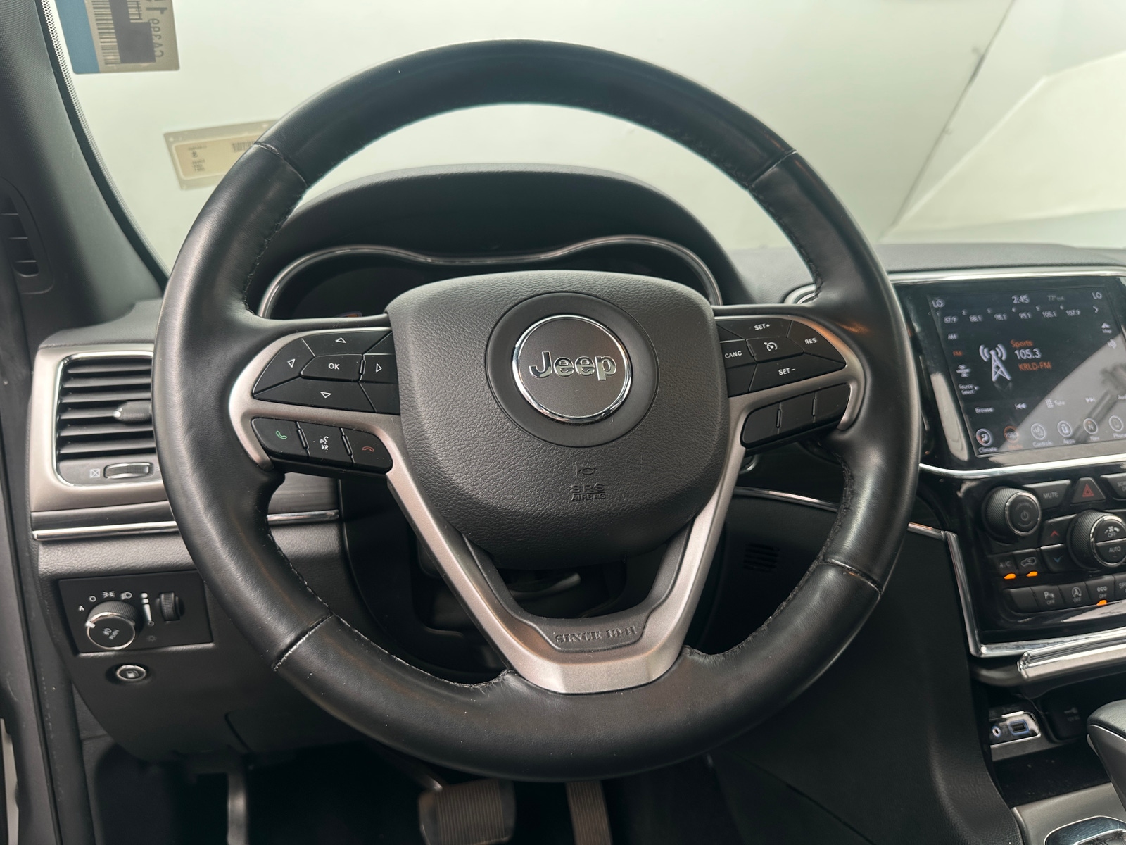 Thumbnail: 2021 Jeep Grand Cherokee - 4