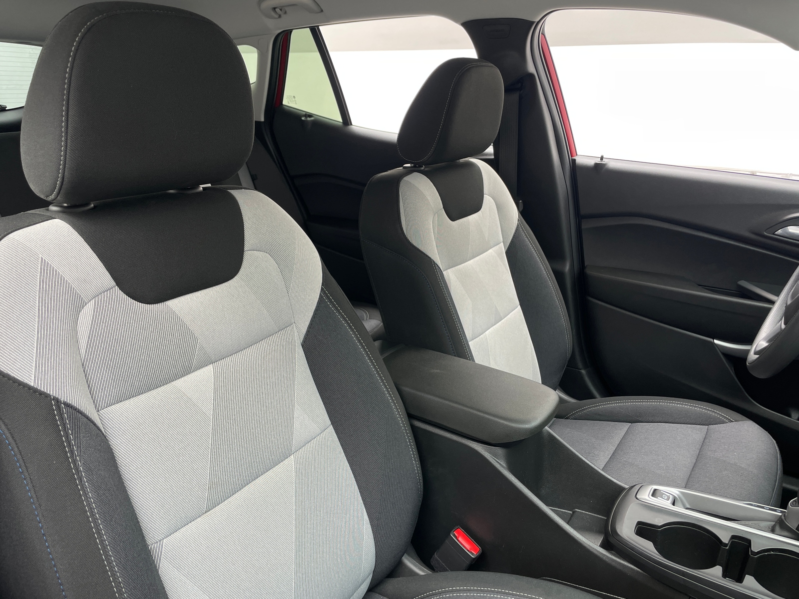 Thumbnail: 2026 Chevrolet Trax - 2