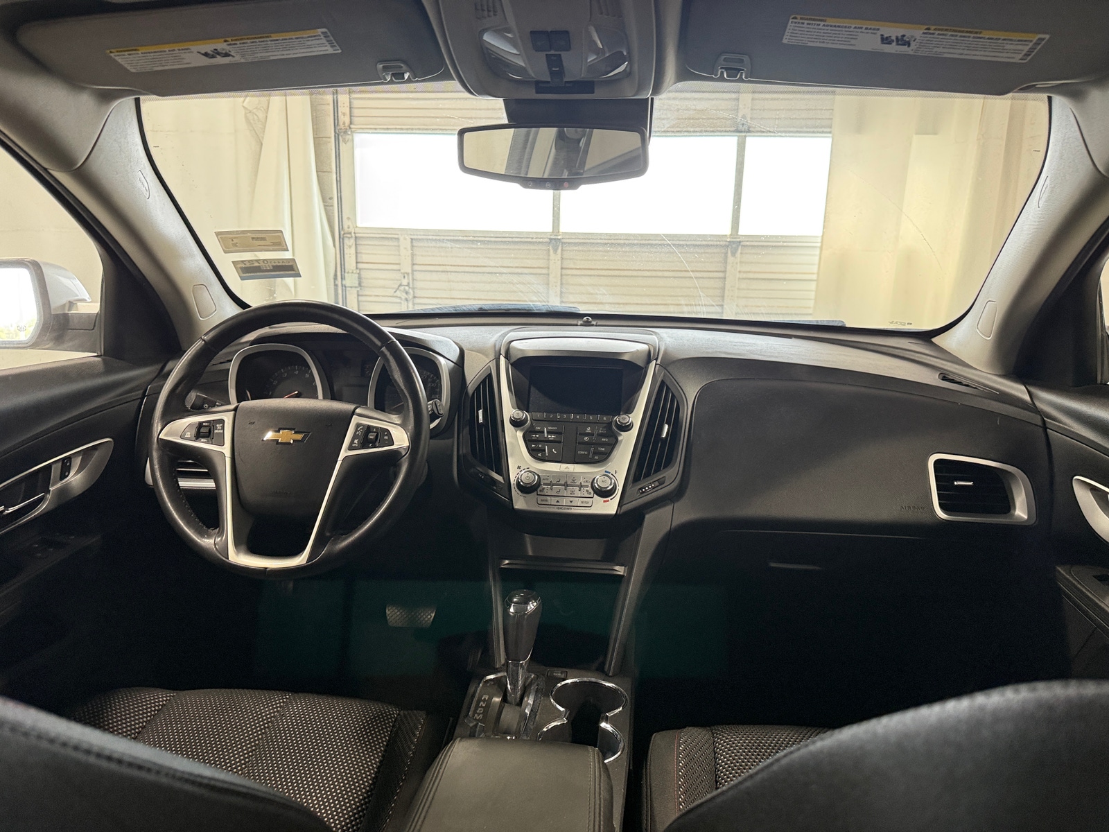 Thumbnail: 2017 Chevrolet Equinox - 3