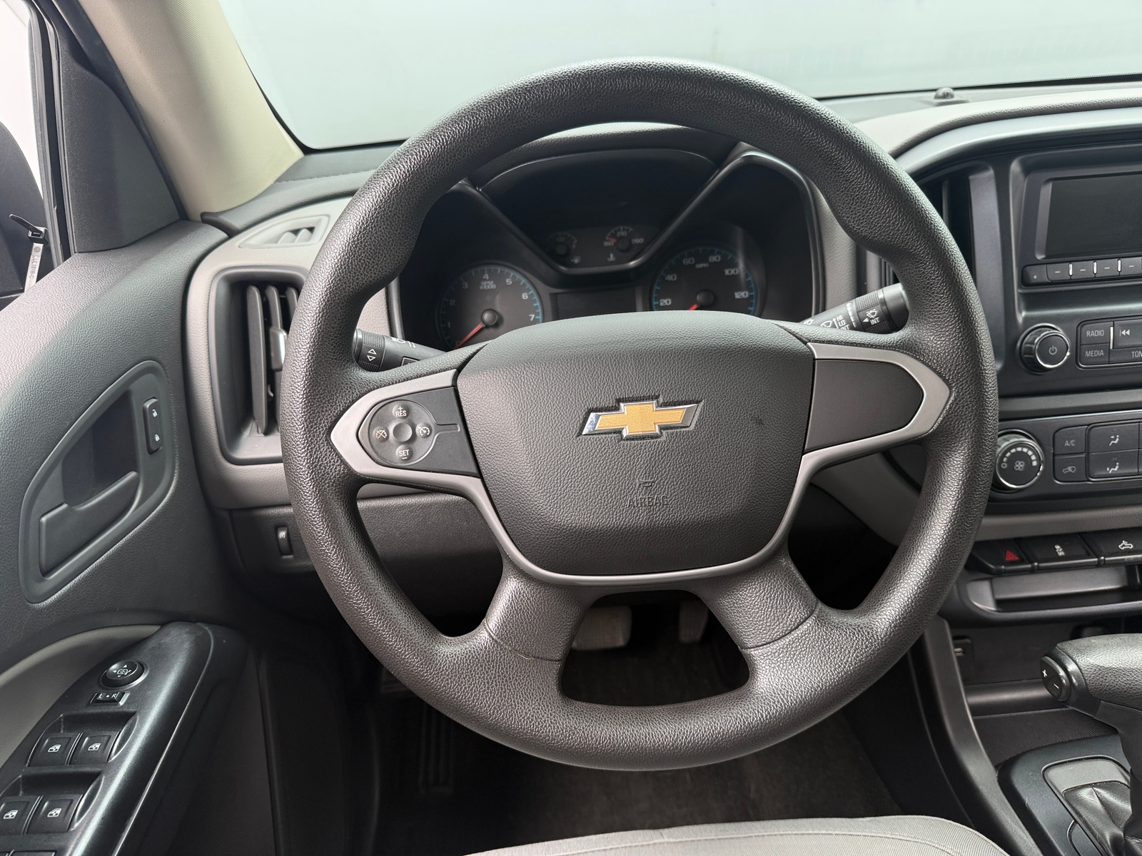 Thumbnail: 2017 Chevrolet Colorado - 5
