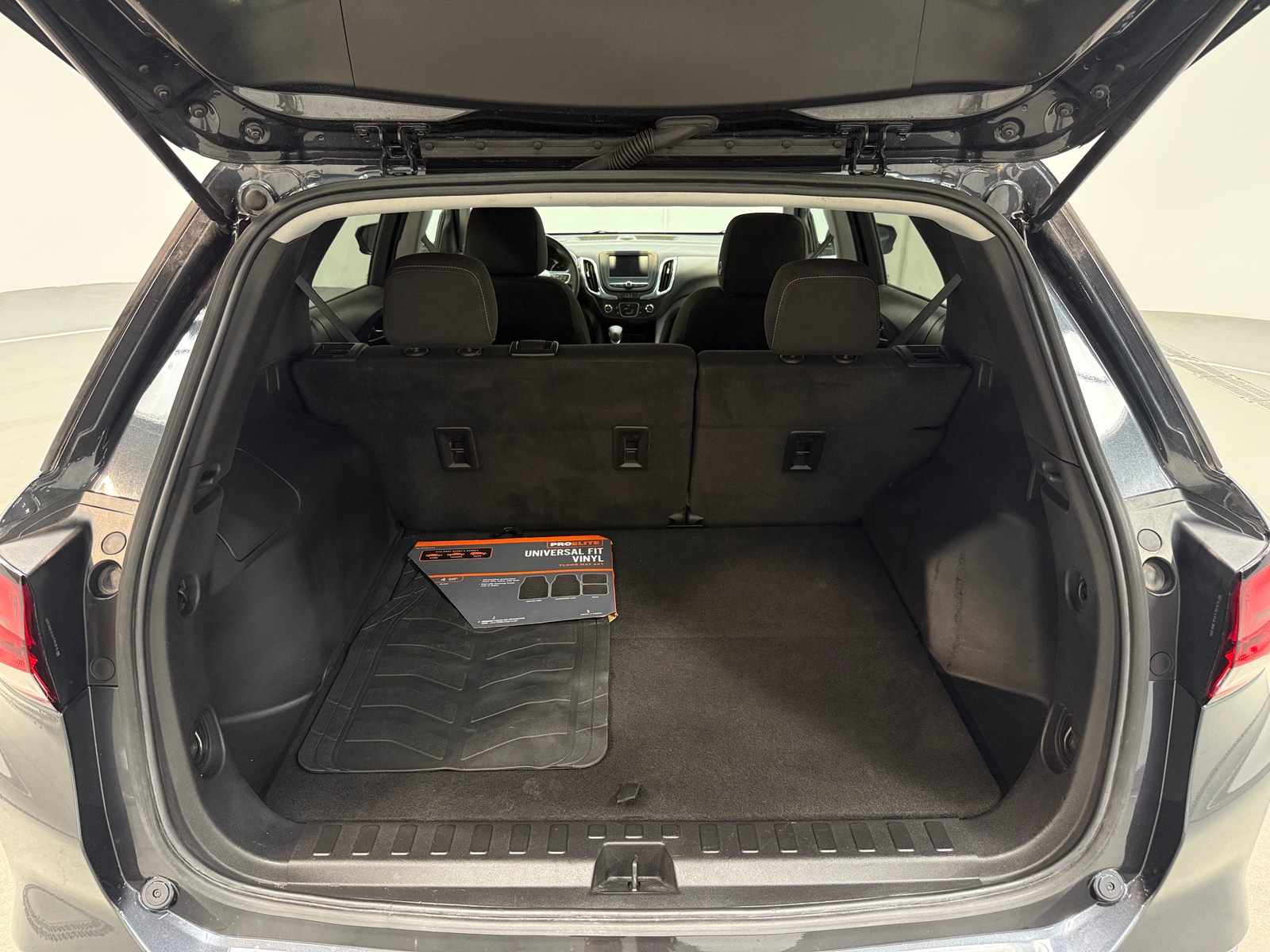 Thumbnail: 2023 Chevrolet Equinox - 7