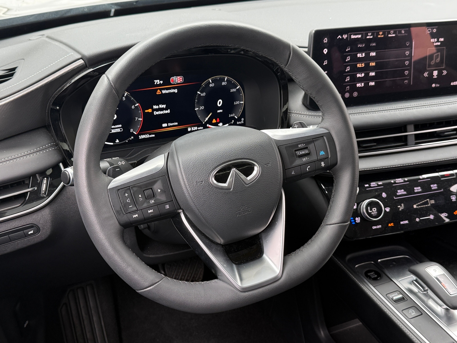 Thumbnail: 2026 INFINITI QX60 - 4