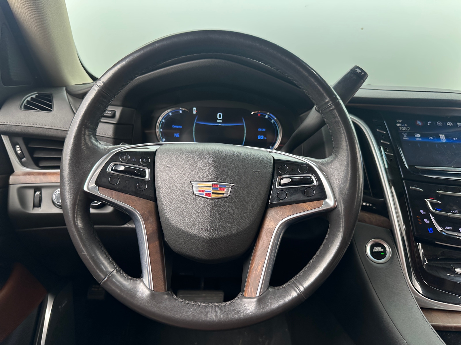 Thumbnail: 2020 Cadillac Escalade - 4