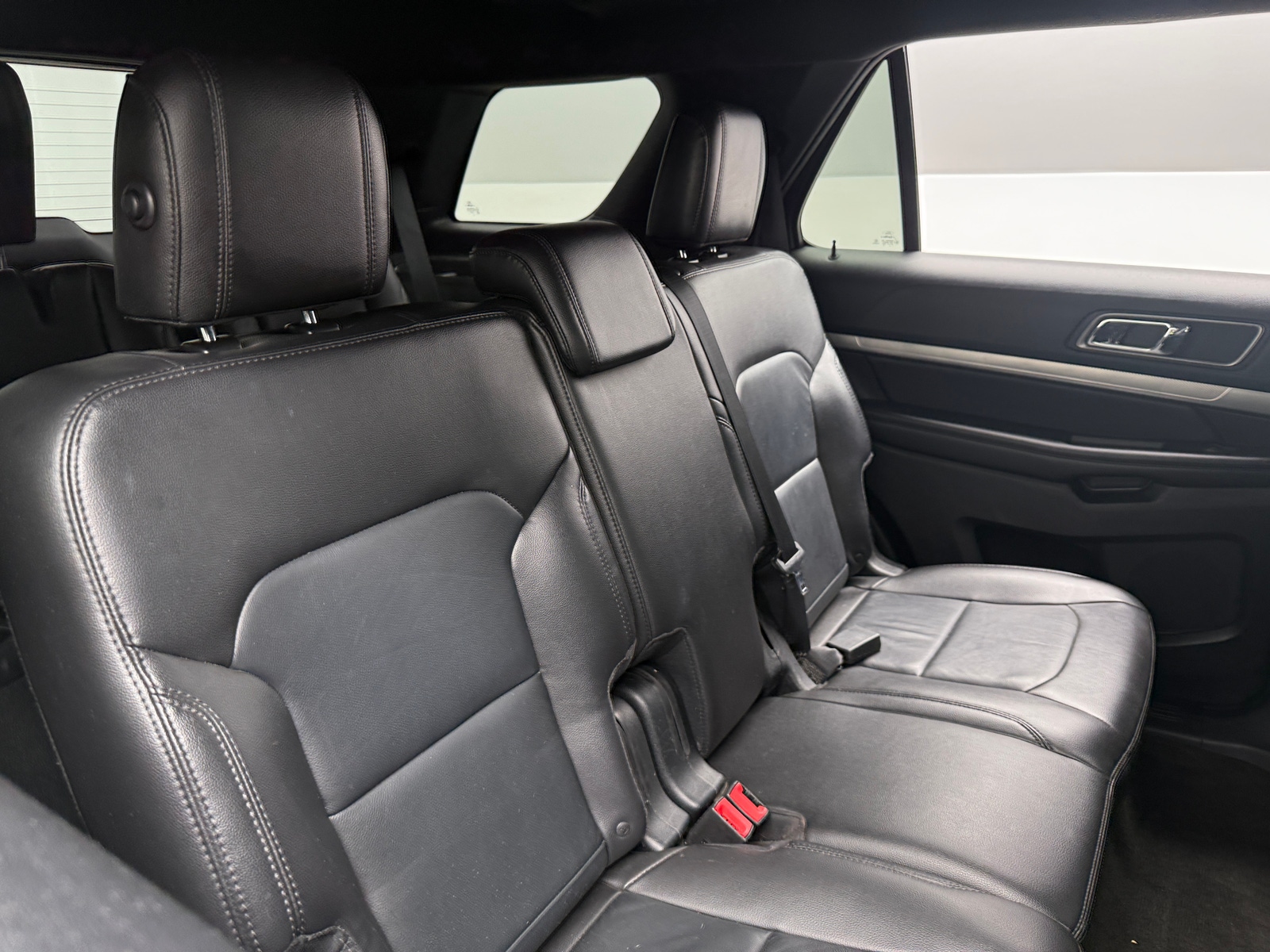 Thumbnail: 2018 Ford Explorer - 5