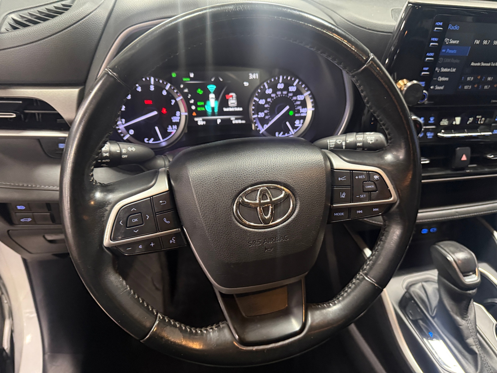 Thumbnail: 2022 Toyota Highlander - 4
