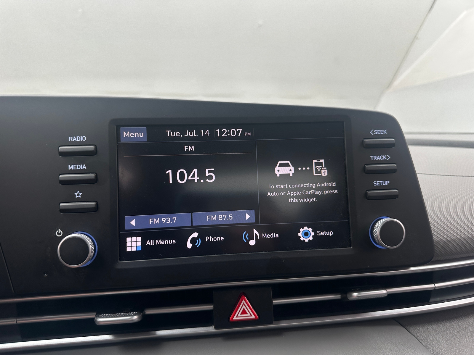 Thumbnail: 2026 Hyundai Elantra - 4