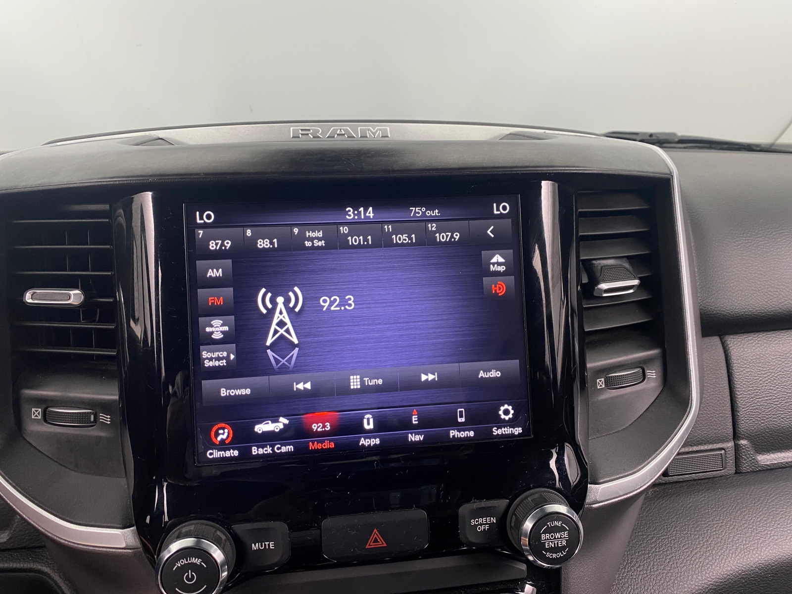 Thumbnail: 2021 RAM 1500 - 4