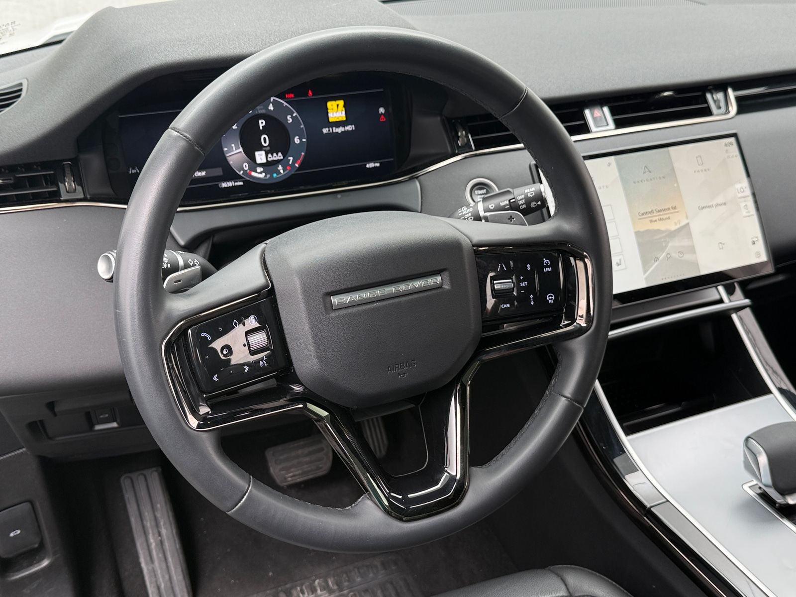 Thumbnail: 2024 Land Rover Range Rover Evoque - 4
