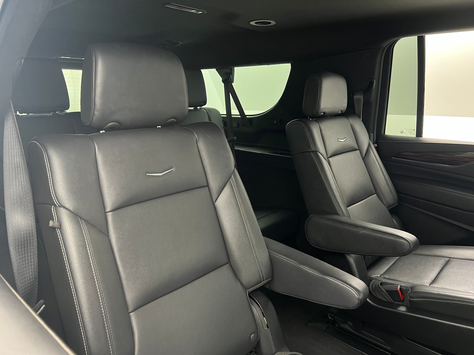 Thumbnail: 2024 Cadillac Escalade - 6