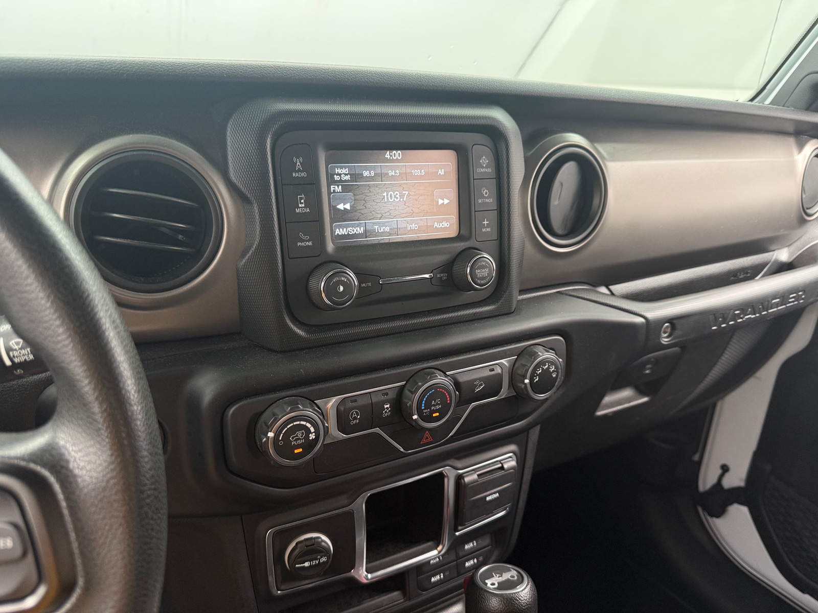 Thumbnail: 2019 Jeep Wrangler - 4
