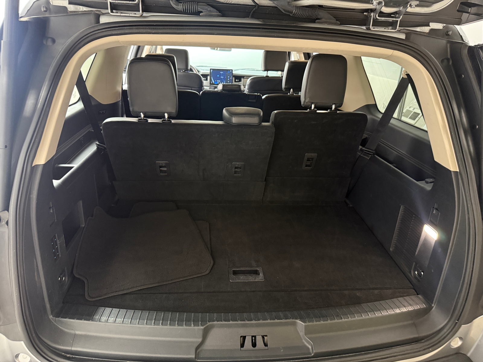 Thumbnail: 2024 Ford Expedition MAX - 6