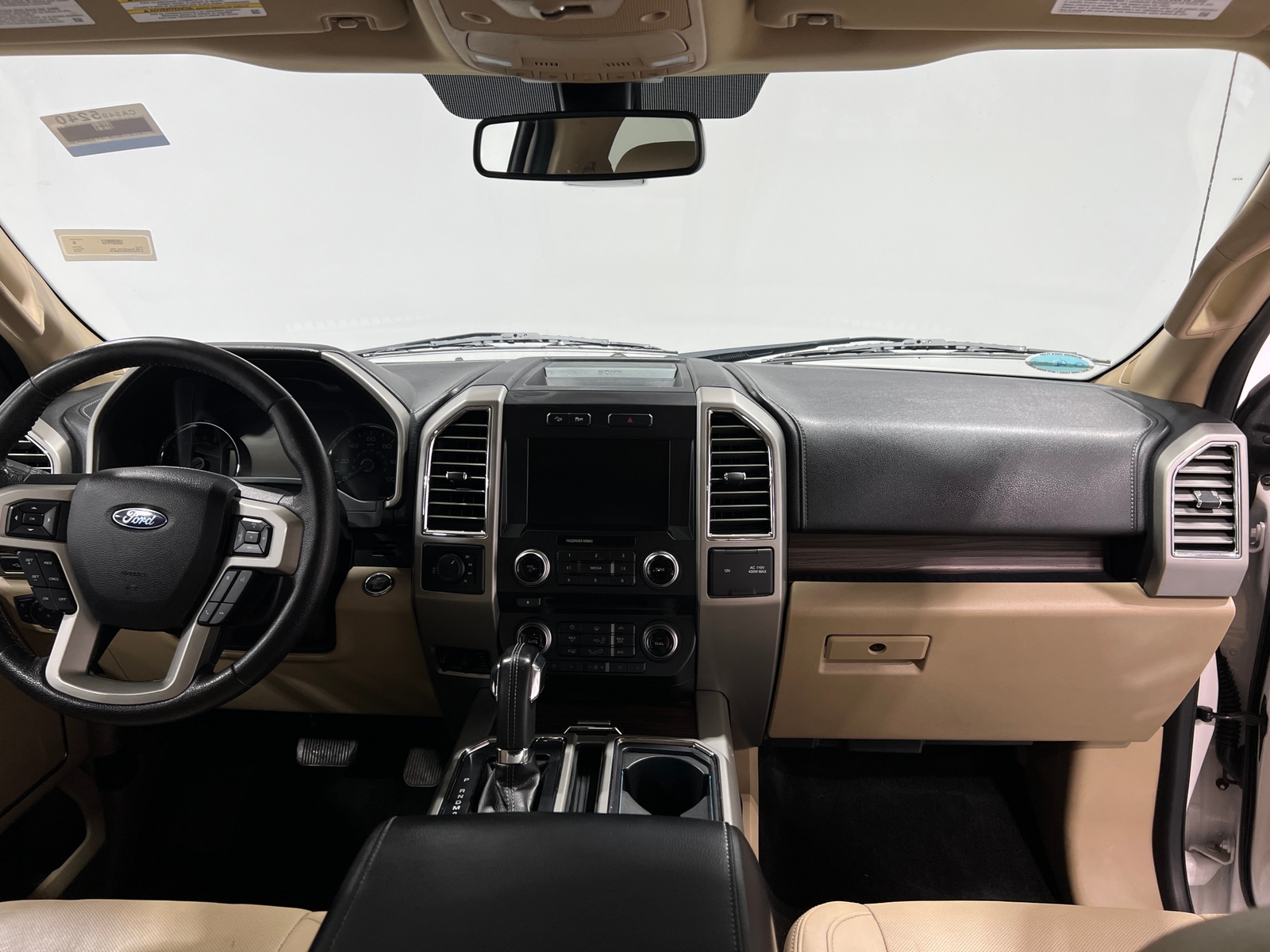 Thumbnail: 2015 Ford Econoline - 2