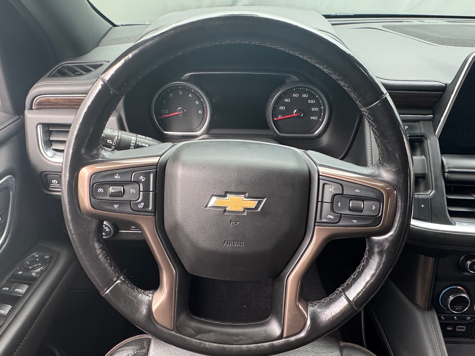 Thumbnail: 2021 Chevrolet Tahoe - 4