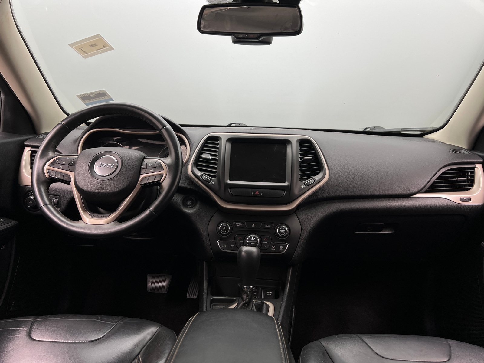 Thumbnail: 2017 Jeep Cherokee - 2