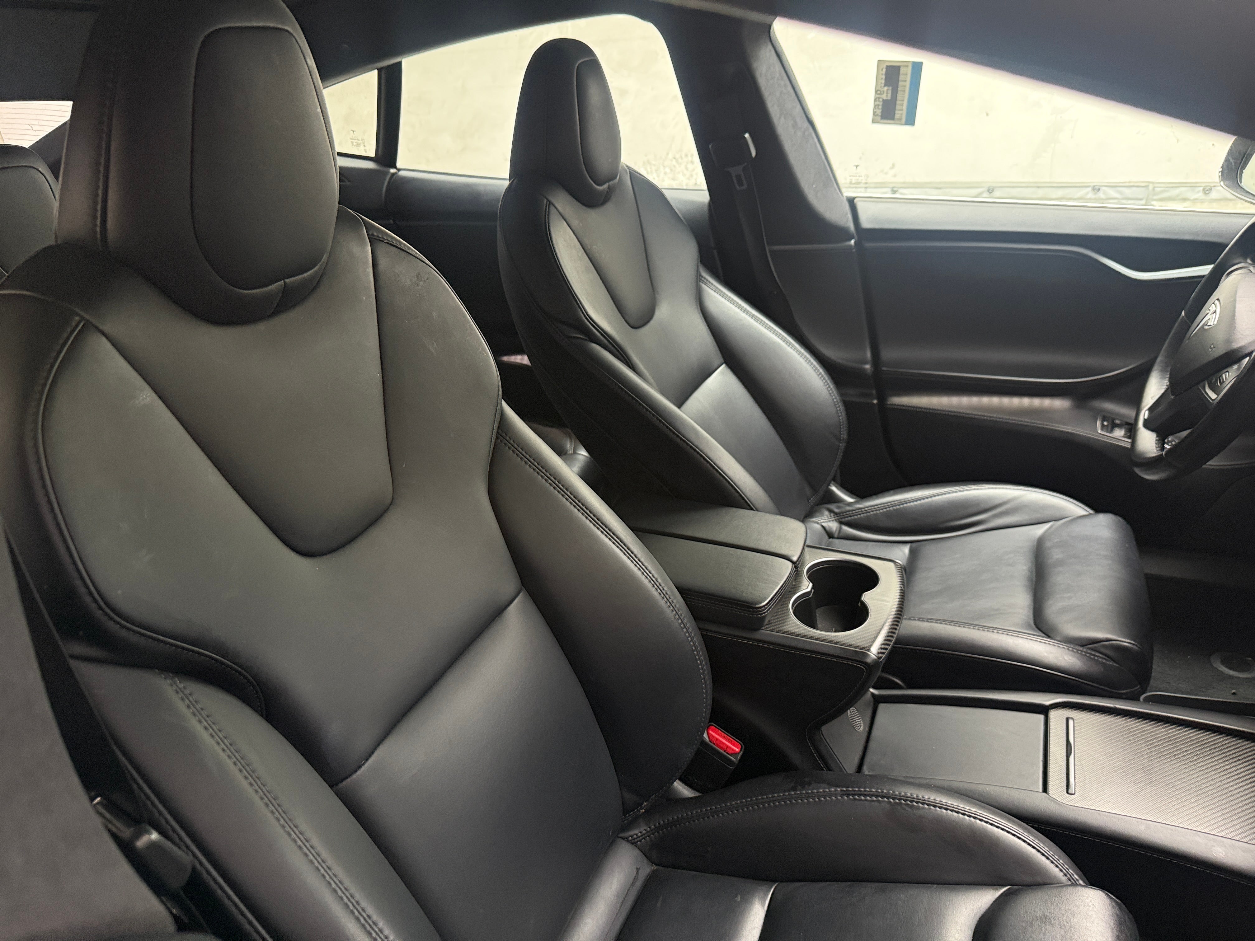 Used 2020 Tesla Model S Performance with VIN 5YJSA1E41LF411775 for sale in Oak Creek, WI