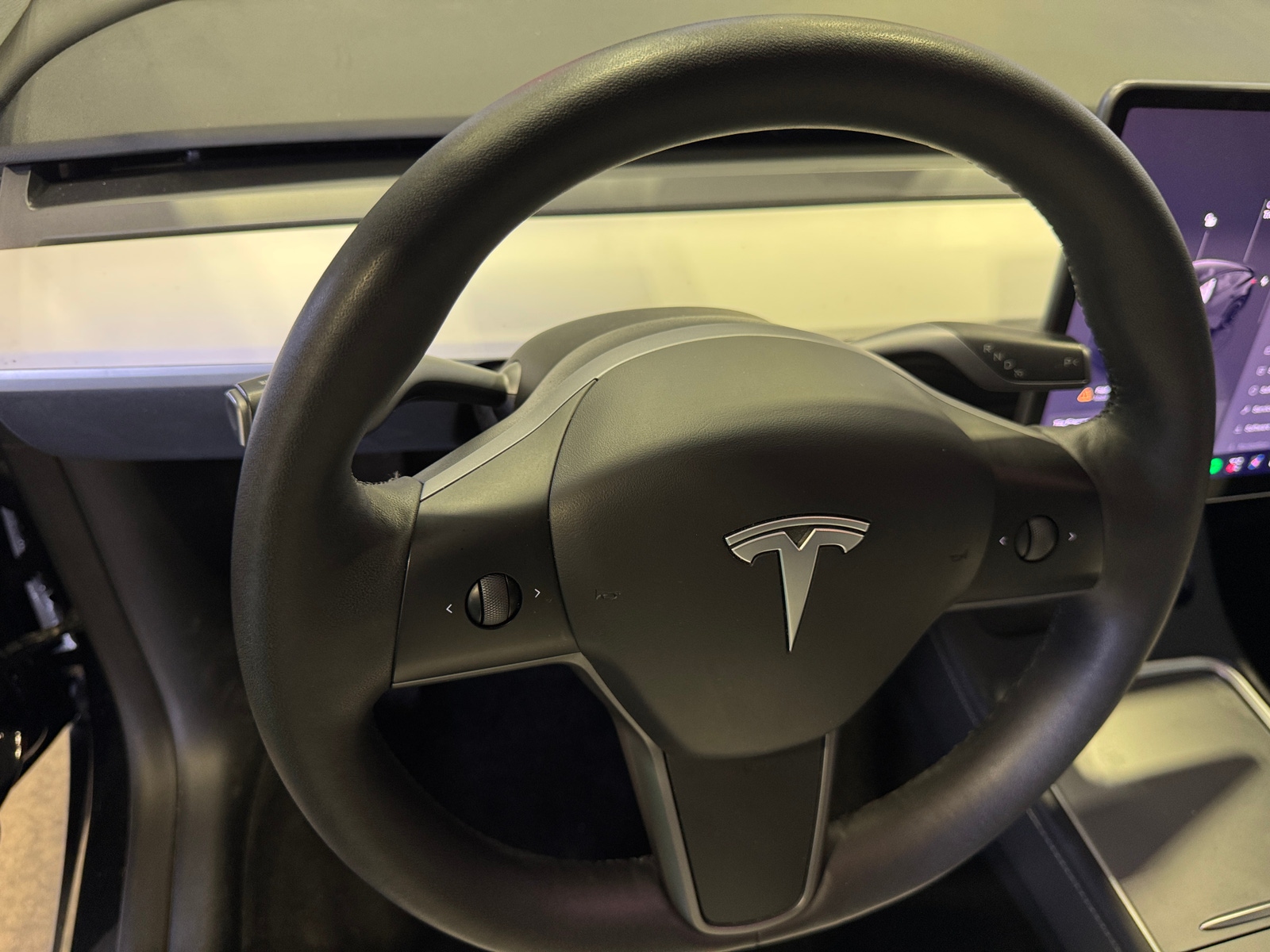Thumbnail: 2023 Tesla Model Y - 4