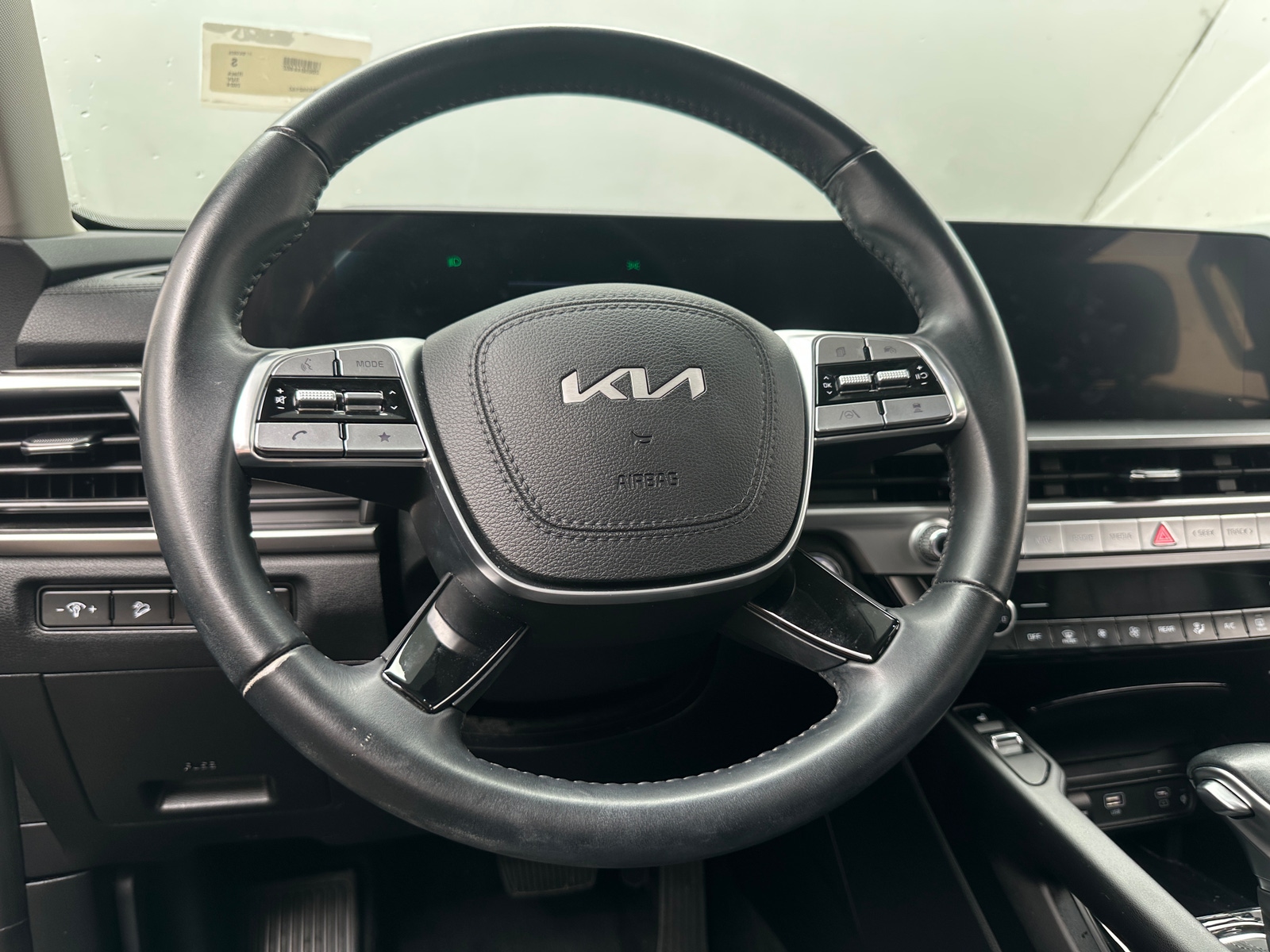 Thumbnail: 2024 Kia Telluride - 4