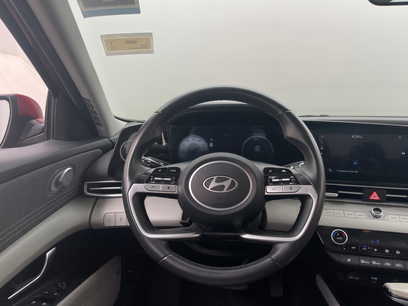 Thumbnail: 2024 Hyundai Elantra - 4