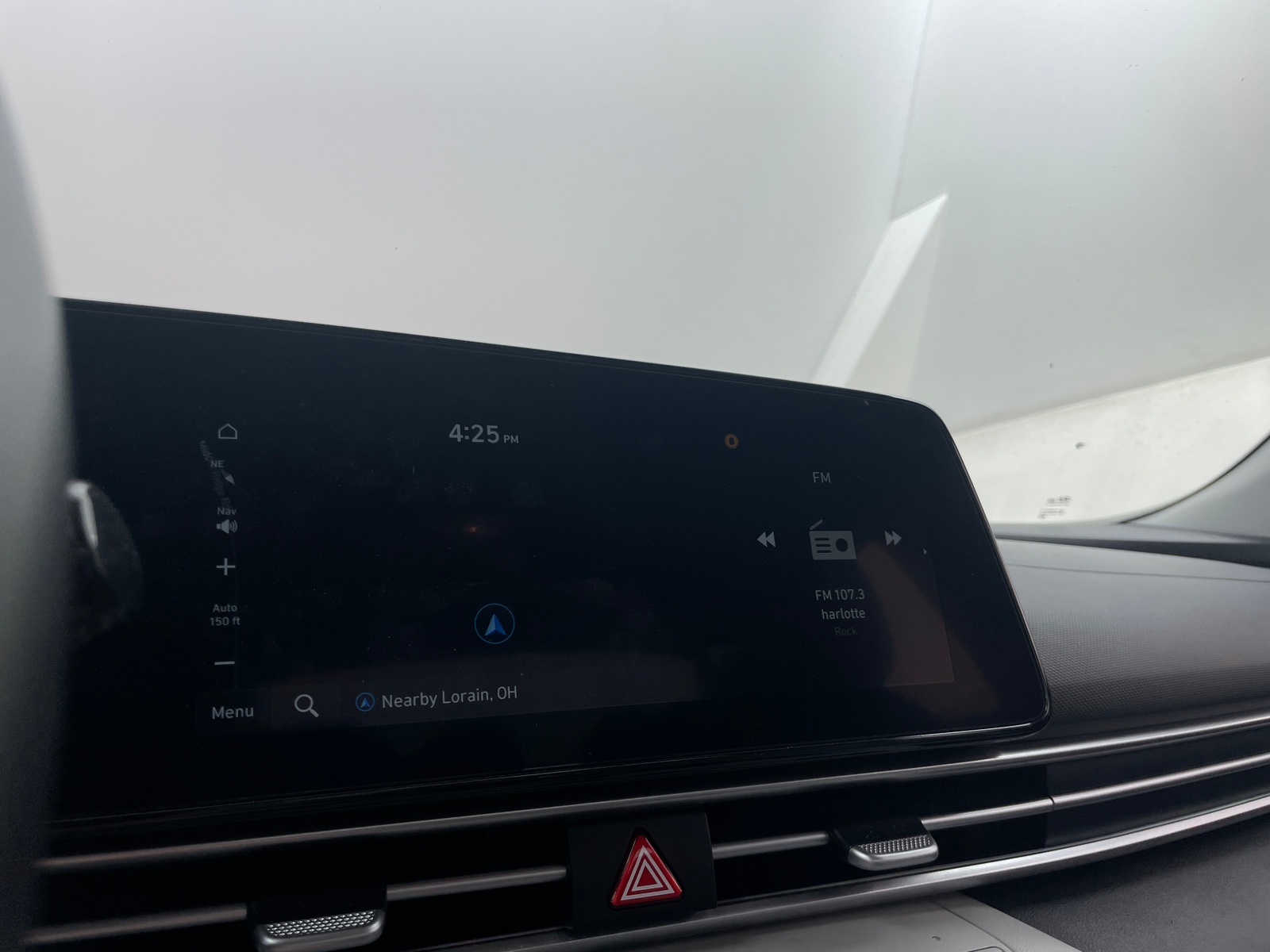 Thumbnail: 2024 Hyundai Elantra - 3