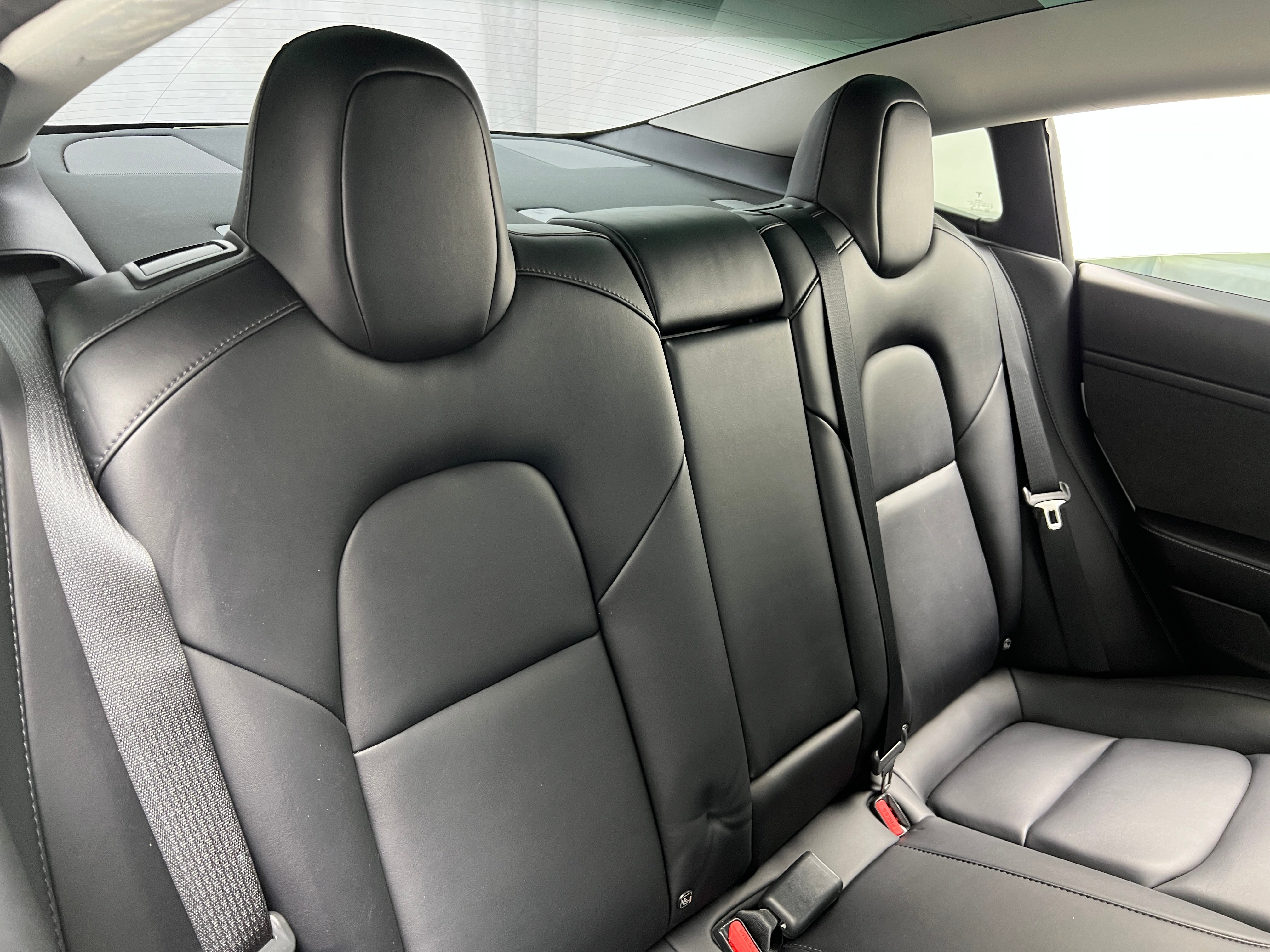 2022 Tesla Model 3 Long Range - Photo 4