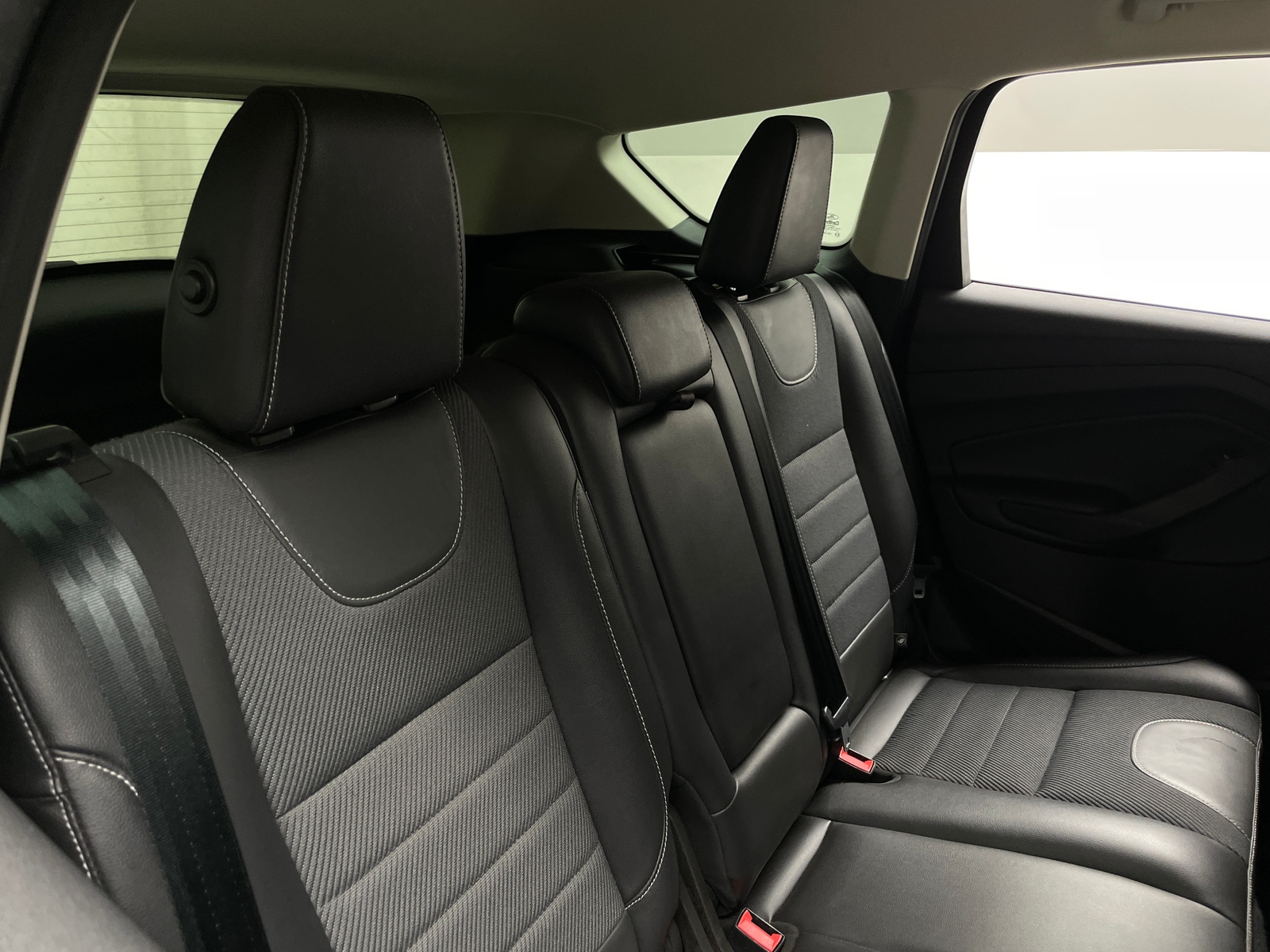 Thumbnail: 2016 Ford Escape - 6