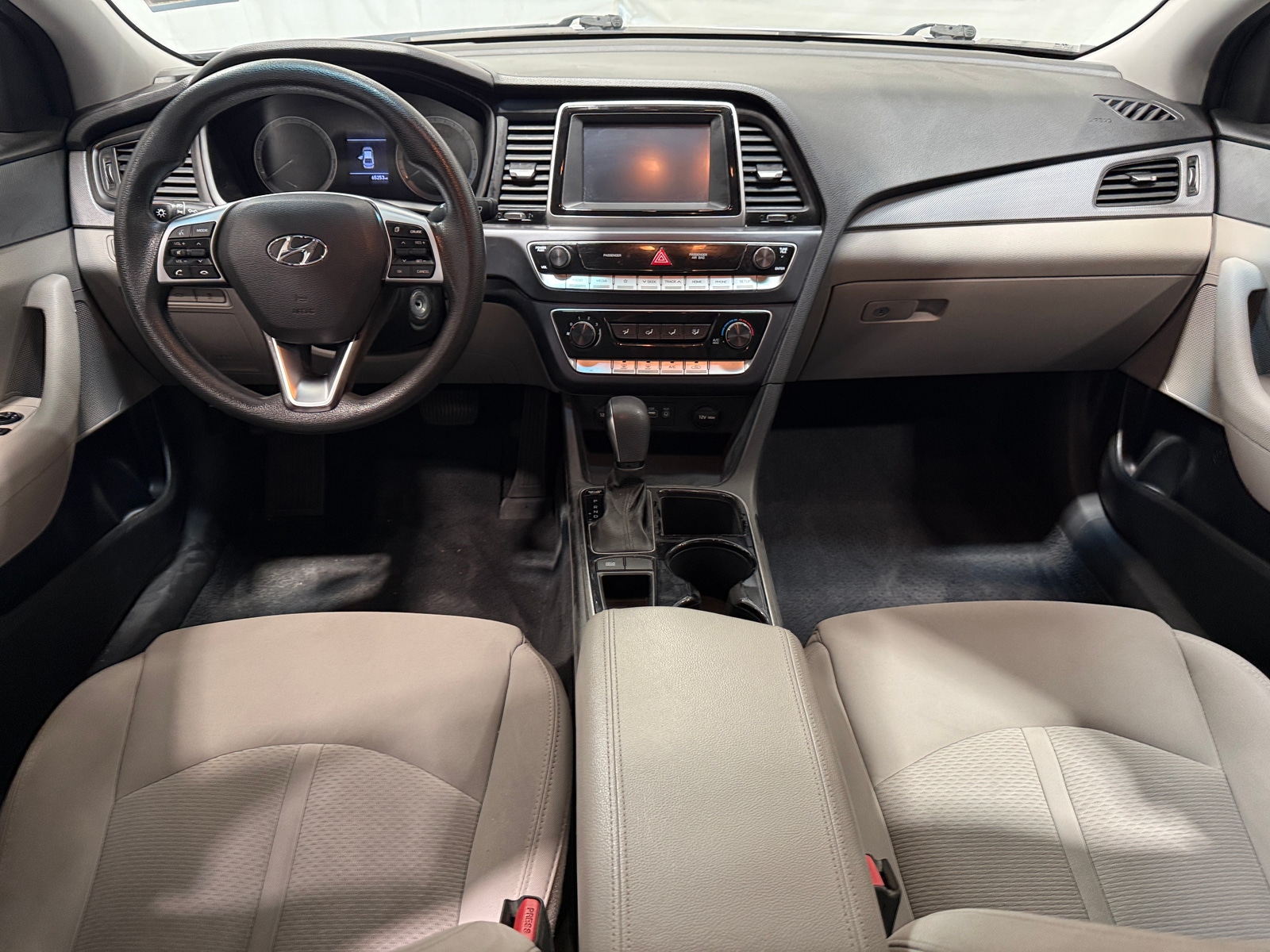 Thumbnail: 2019 Hyundai Sonata - 3