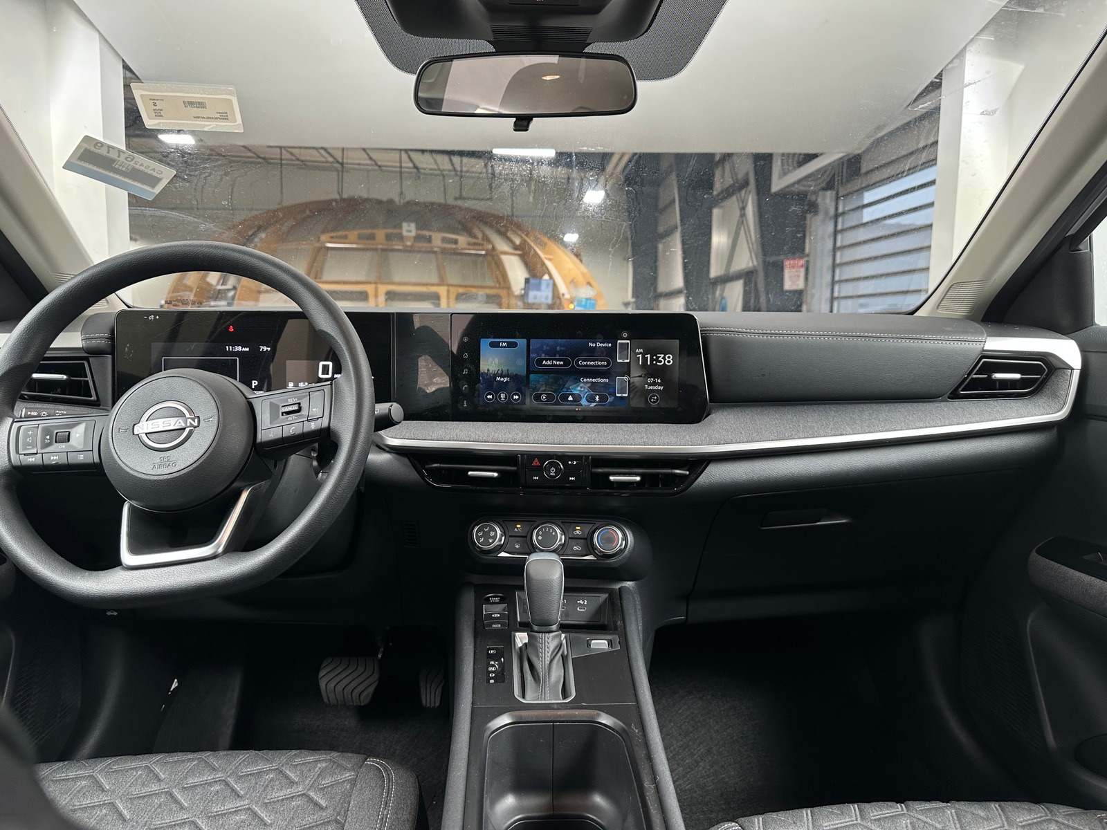 Thumbnail: 2025 Nissan Kicks - 3