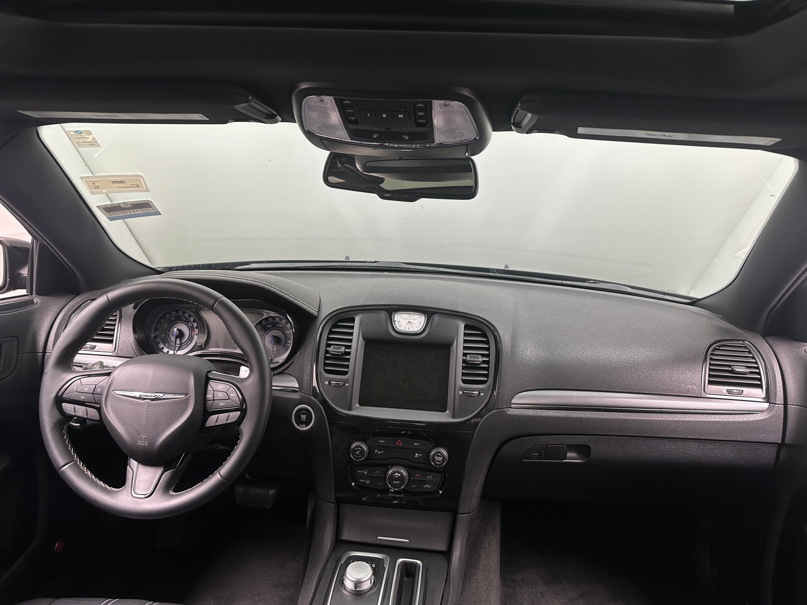 Thumbnail: 2016 Chrysler 300 - 2