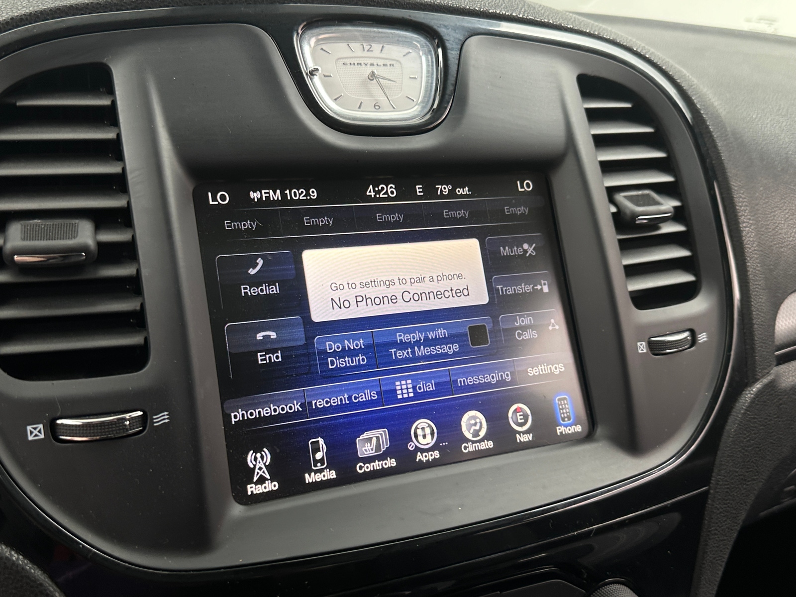 Thumbnail: 2016 Chrysler 300 - 3
