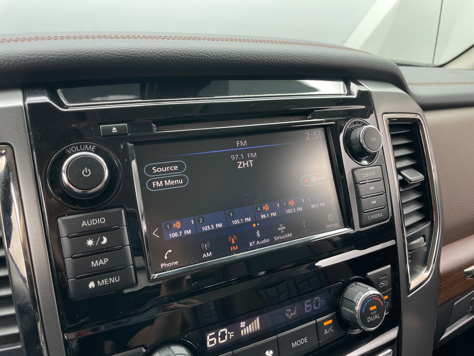 Thumbnail: 2019 Nissan Titan - 3