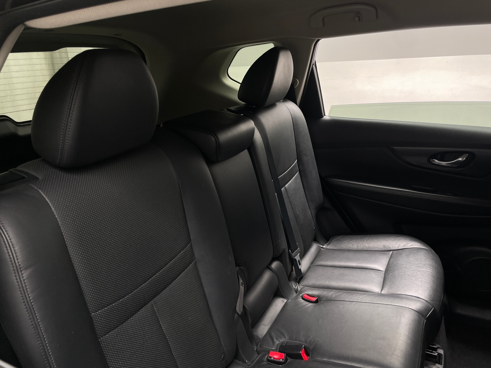 Thumbnail: 2015 Nissan Rogue - 5