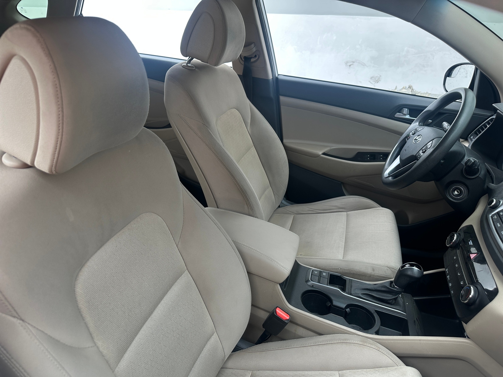 Thumbnail: 2016 Hyundai Tucson - 2