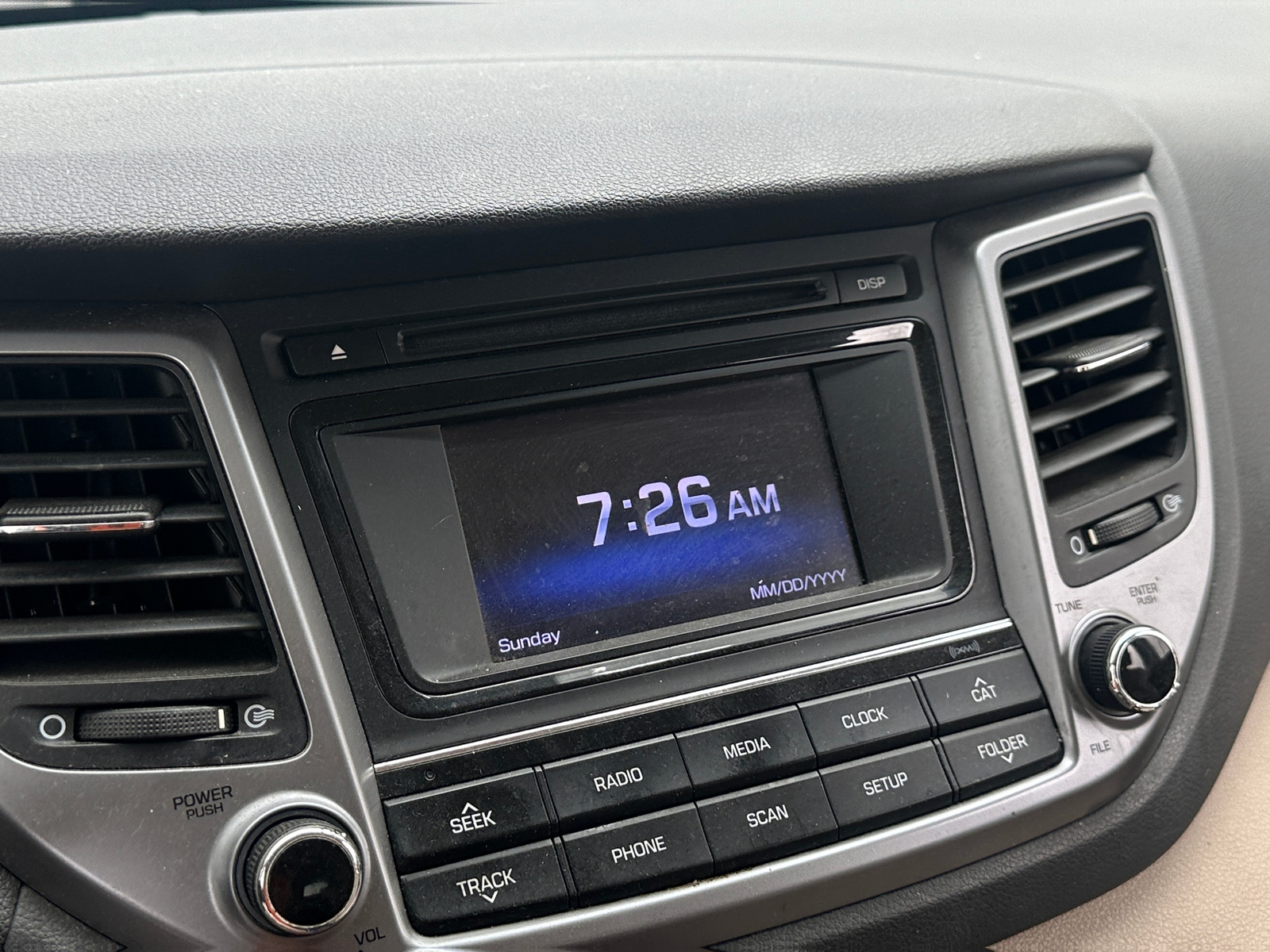 Thumbnail: 2016 Hyundai Tucson - 4