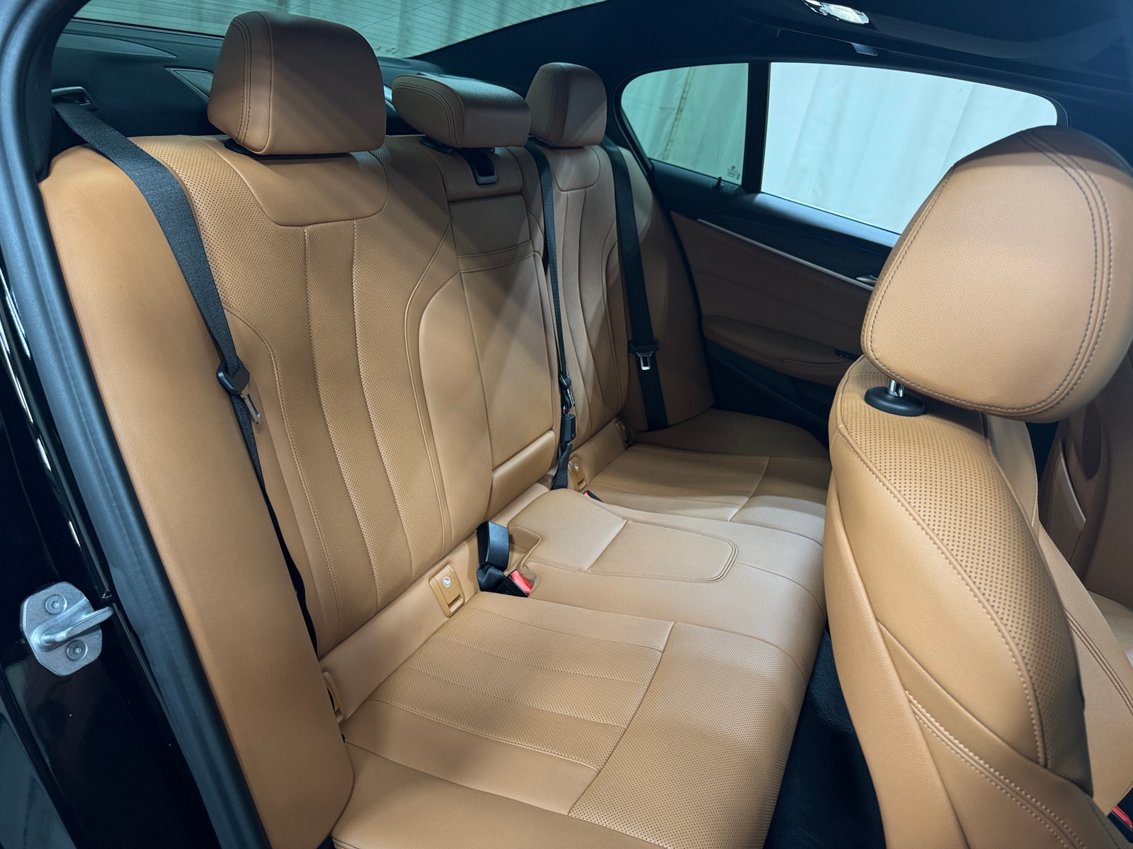 Thumbnail: 2021 BMW 5 Series - 5