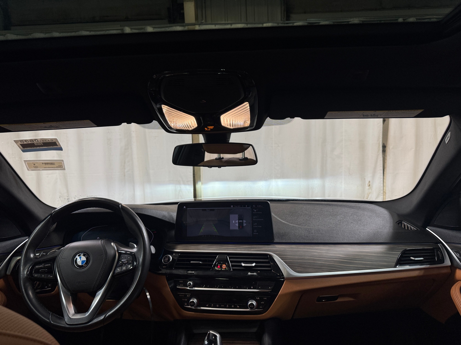 Thumbnail: 2021 BMW 5 Series - 2