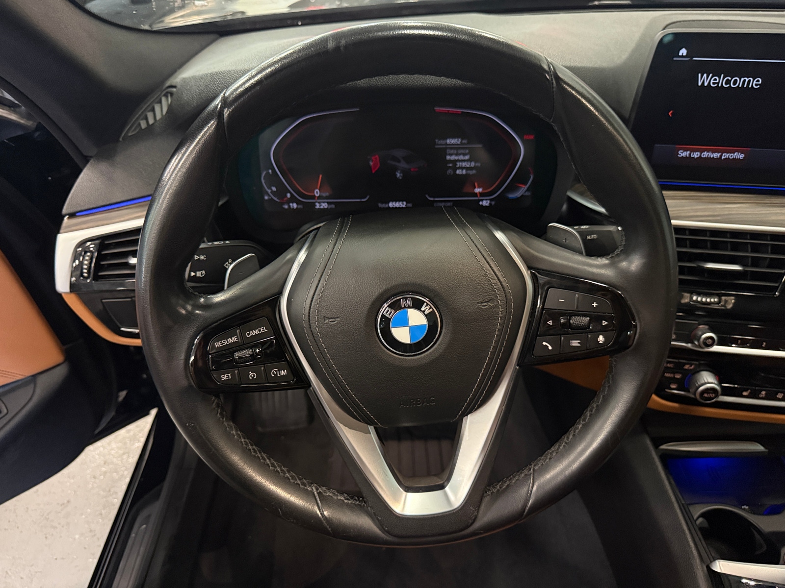 Thumbnail: 2021 BMW 5 Series - 4