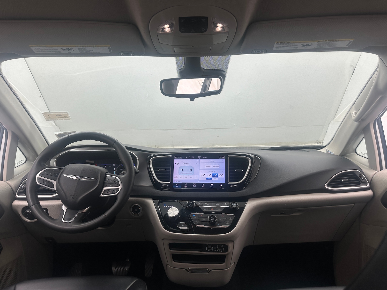 Thumbnail: 2023 Chrysler Pacifica - 2